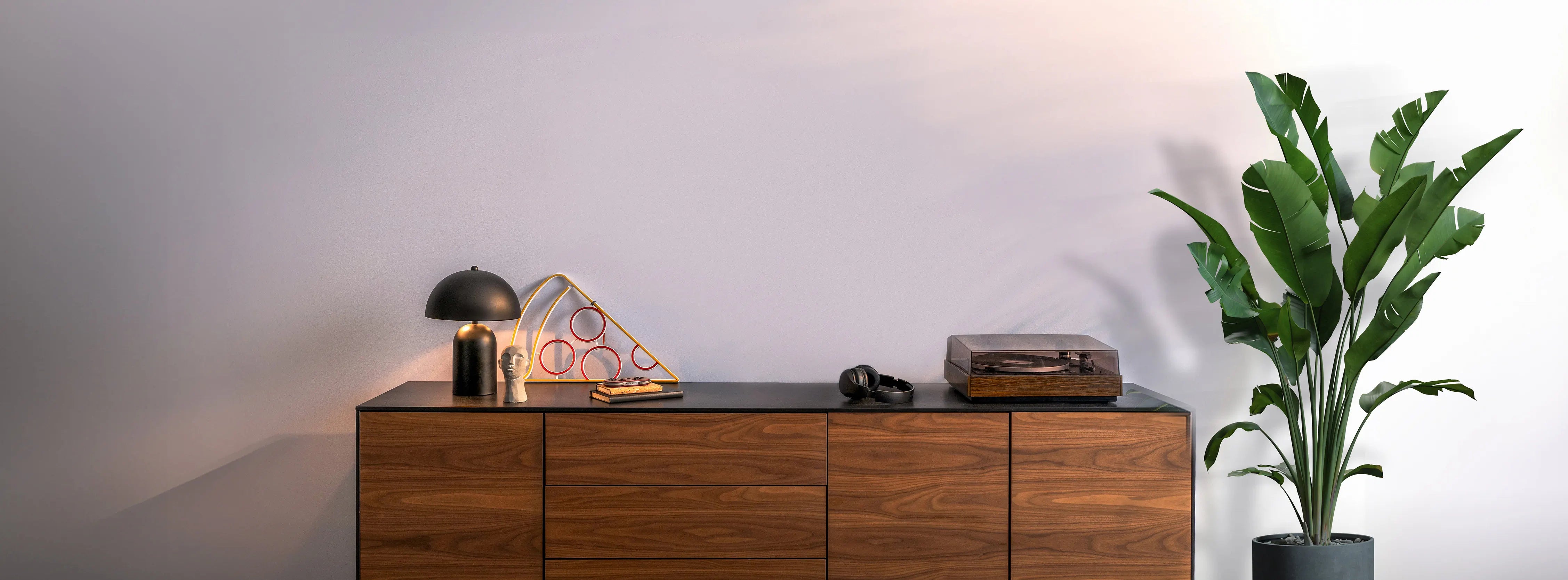 poster:room|12-4142*2382|19-640*320|24-640*320|36-640*270|12m-740*320|19m-780*320|24m-740*320|36m-780*270